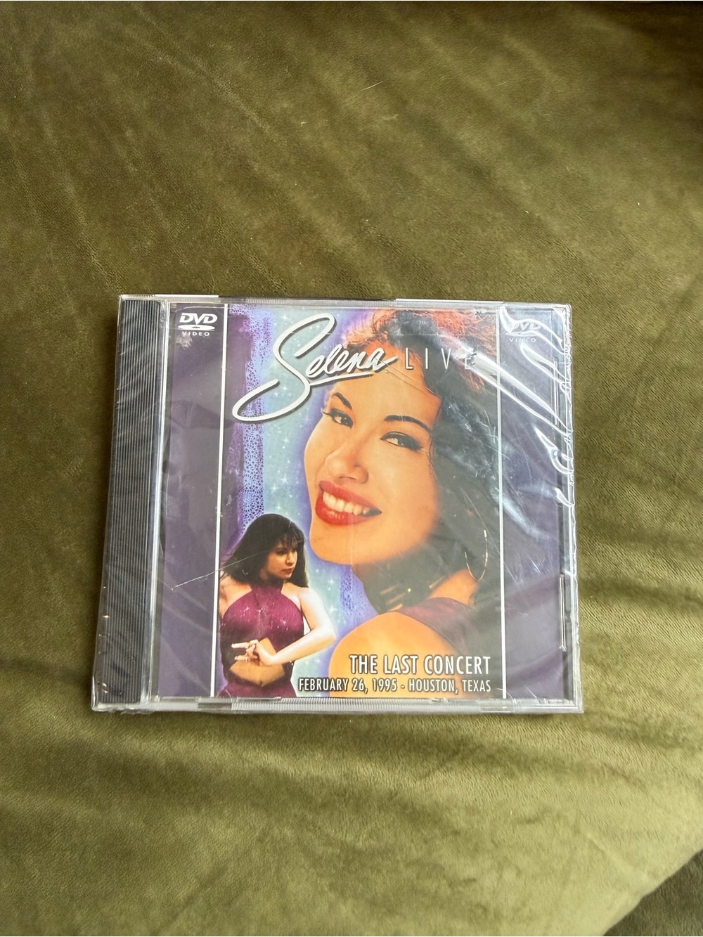 Selena Live - The Last Concert DVD (Purple)
